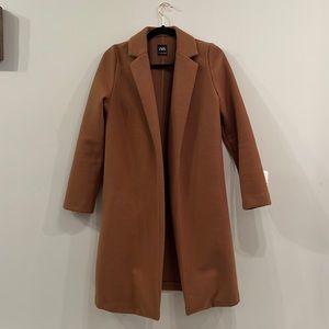 ZARA open front coat with lapel collar and long sleeves.